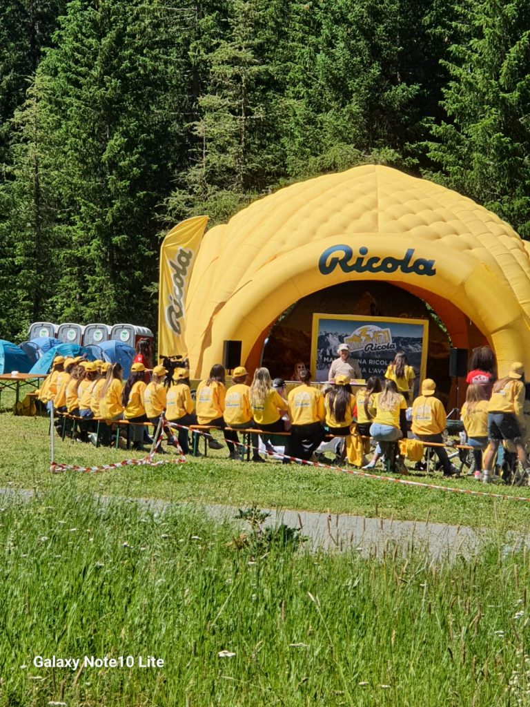 bagni mobili Tailorsan presso campo Donna Avventura docureality femminile selezione finale la thuile valle d'aosta